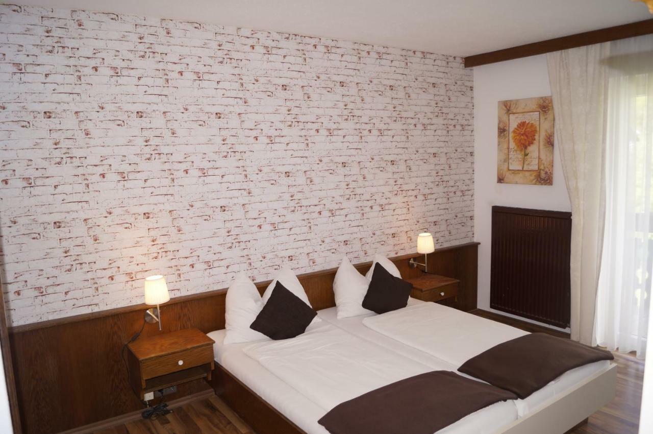 Pension Dobernig - Contactless Check In/Stay Klagenfurt am Woerthersee Екстер'єр фото