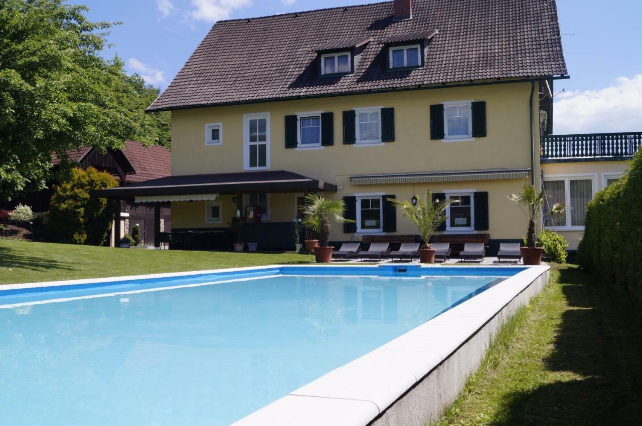 Pension Dobernig - Contactless Check In/Stay Klagenfurt am Woerthersee Екстер'єр фото